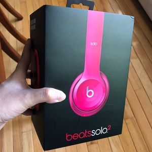 NIB Beats Solo 2 Wired Headphones - Hot Pink